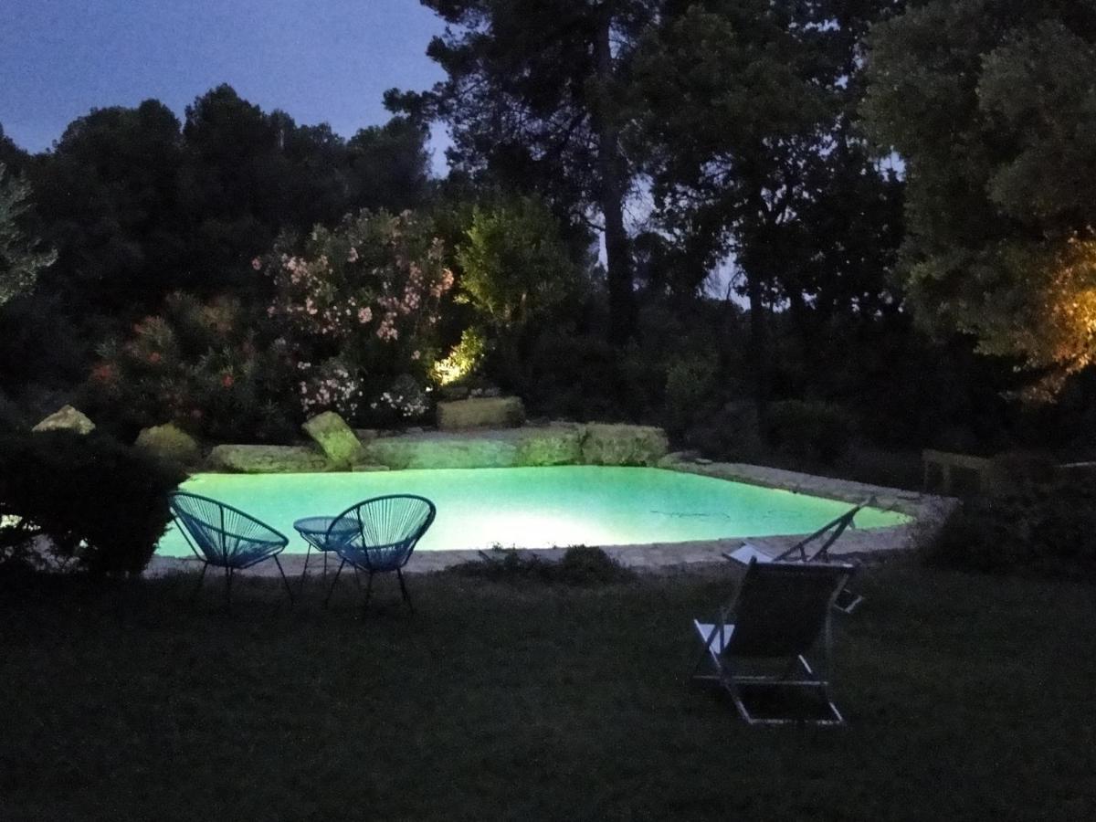 Bed and Breakfast La Bousquatiere Piolenc Exteriér fotografie
