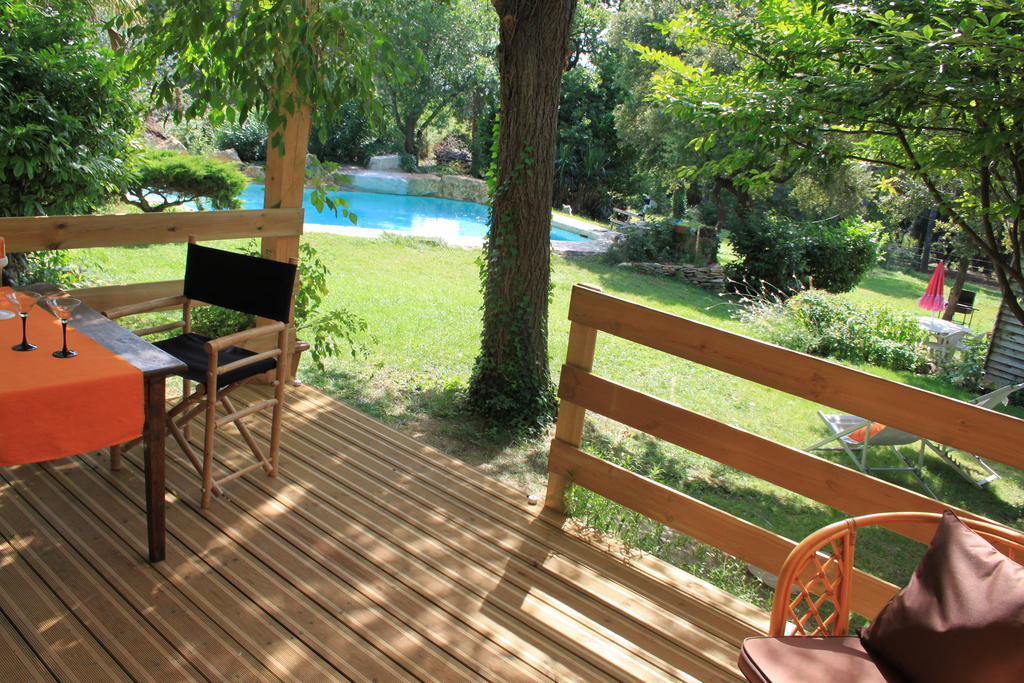 Bed and Breakfast La Bousquatiere Piolenc Pokoj fotografie